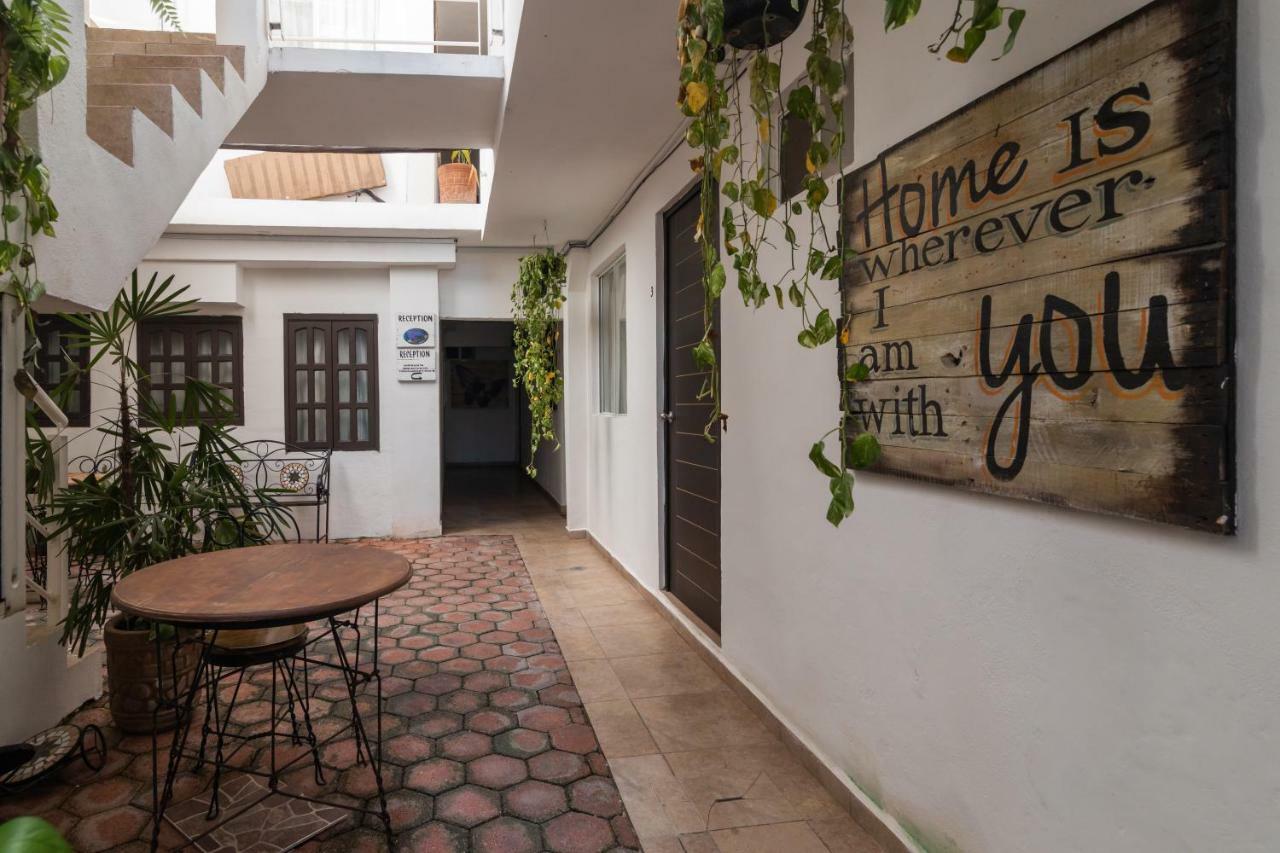 Casa Isza Aparthotel Playa del Carmen Exterior photo